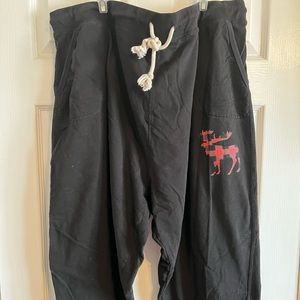 Black joggers with red and black checkered deer 3xl